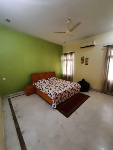 Hill View 3 Bedroom Villa/ 30 Km From Nainital