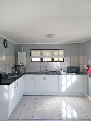 Apartamento Faithlands Self-catering Cottages