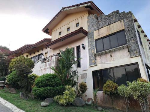 Bnr Tagaytay Guesthouse 4-bedrooms