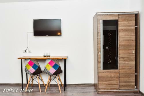 Hostal Pixxel House