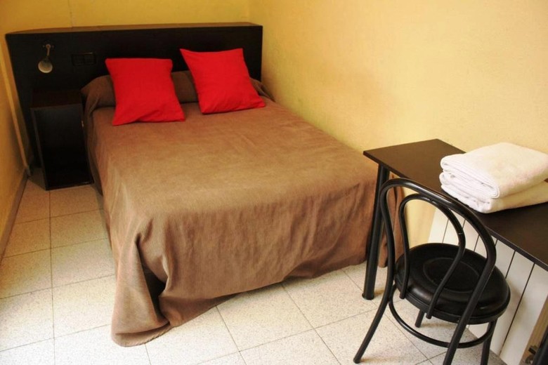 Hostal Baires