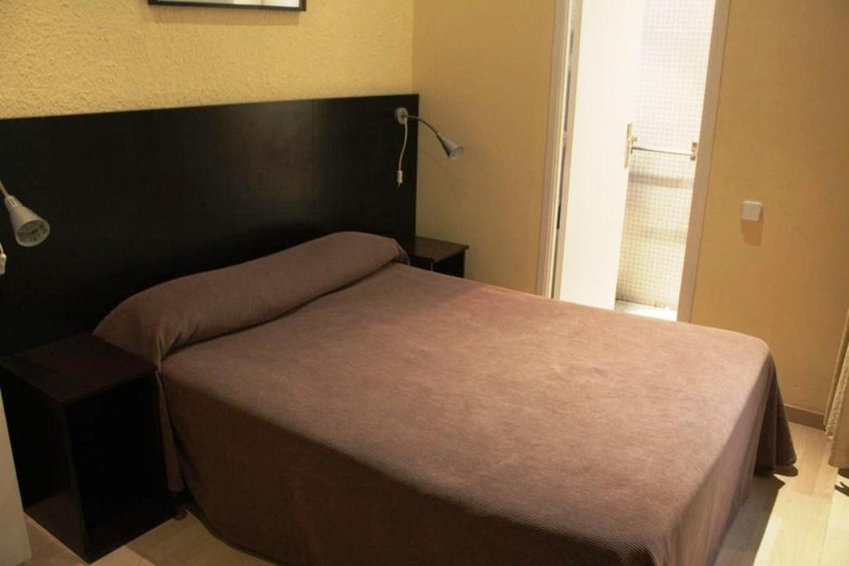 Hostal Baires