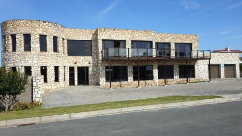Hostal Stonehouse On Main