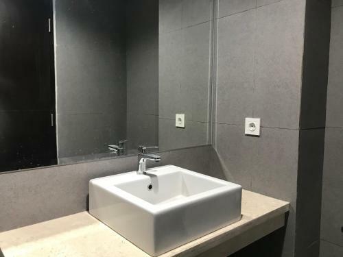 Apartamento The Wongso Patraland Amarta