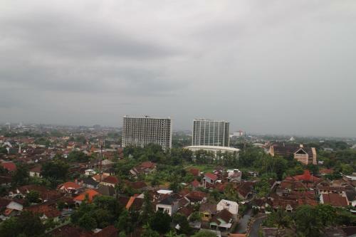 Apartamento The Wongso Patraland Amarta