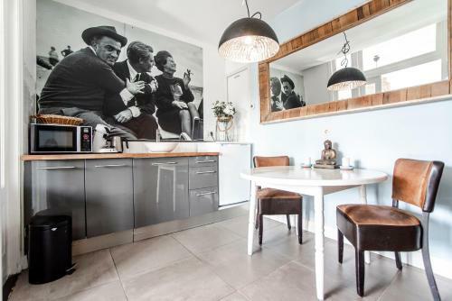 Apartamento Studio Loren / Studio Fellini