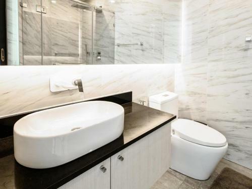 1 Bed Sea View Apartment Close To Beach - A32