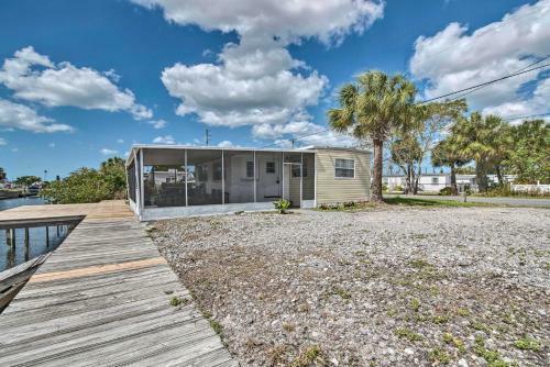 Sunny Hudson Escape With Gulf Views And Boat Dock