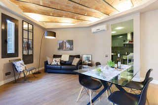 Ainb Eixample-miro Apartments