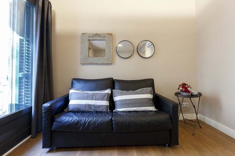 Ainb Eixample-miro Apartments
