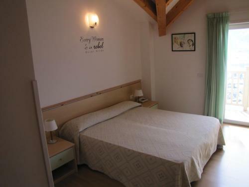 Hotel Scaran�