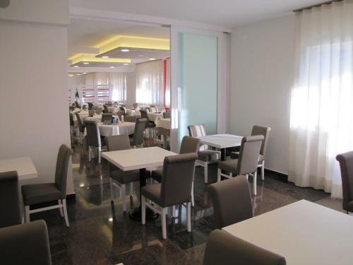 Hotel Scaran�