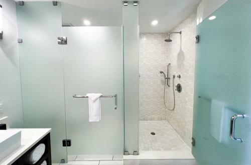 Apartamento Private Studio - King Bed, Bath Tub With Spa Jets, Balcony And Pool