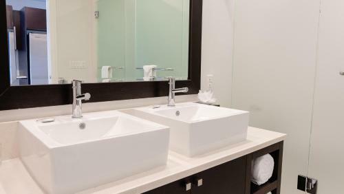 Apartamento Private Studio - King Bed, Bath Tub With Spa Jets, Balcony And Pool