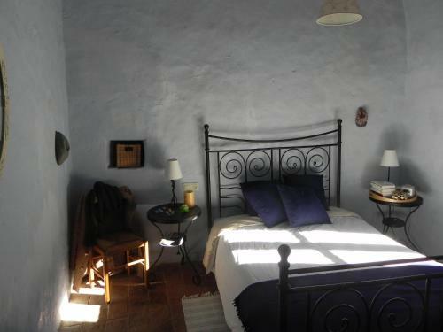 Baix Empord�. Incre�ble Casa En Pueblo Medieval