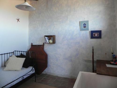 Baix Empord�. Incre�ble Casa En Pueblo Medieval
