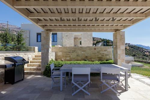 Fotinari Livadia Villa With Exclusive Sea View