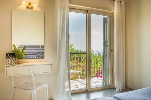 Kaminia Beach Villa