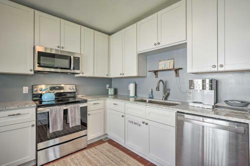 St Augustine Bungalow With Yard Pets Allowed!