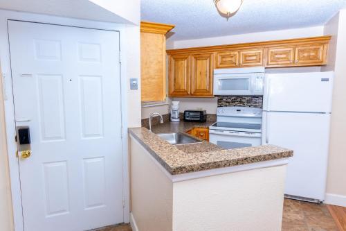 Amazing Condo 1bdr 1bth Near Downtown Orlando