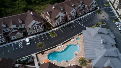 Hotel Summerville Resort 4 Bedrooms Villa