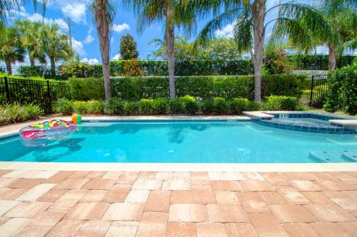 Encore Resort 5 Bedroom Vacation Home With Pool (2007)