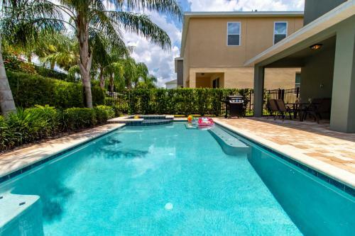 Encore Resort 5 Bedroom Vacation Home With Pool (2007)