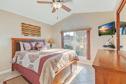 Two Master Bedrooms Pool Home Private Yard