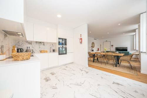 Apartamento Situado Na Zona Costeira Da Cidade