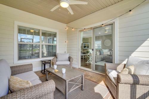 Waterside Retreat - Tons Of Amenities, Close To Everything!