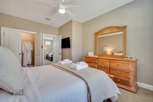 Waterside Retreat - Tons Of Amenities, Close To Everything!
