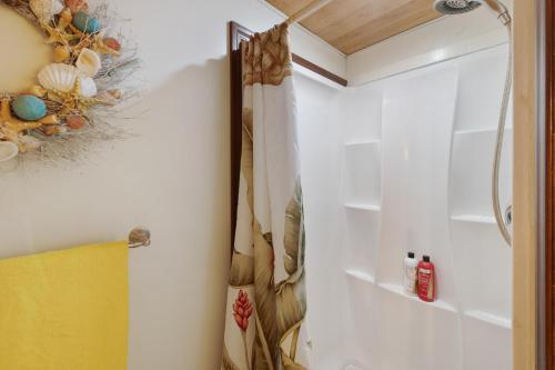 Apartamento Outstanding Oceanfront Studio - Kona Islander Inn Condos Condo
