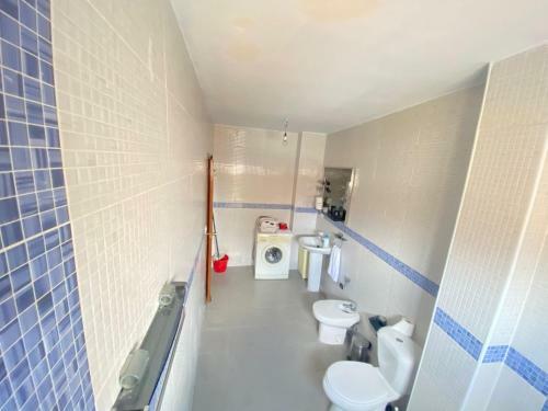Amplio Apartamento - Aparcamiento Gratuito Alrededor