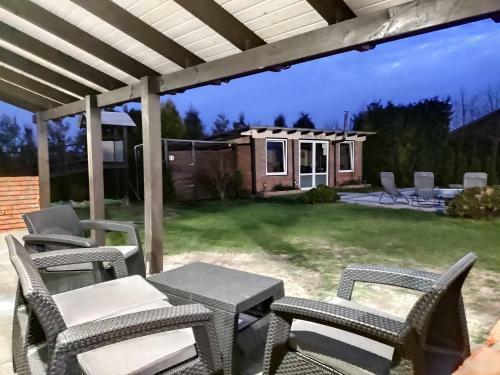 Domek Apartamentowy Ostoja
