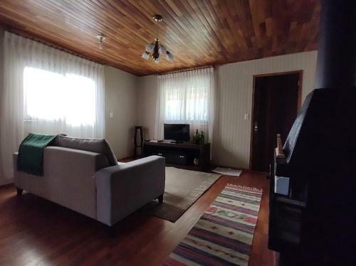 Chal� De Temporada No Cora��o Da Serra Catarinense