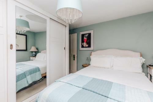 Wood House - Pet Friendly