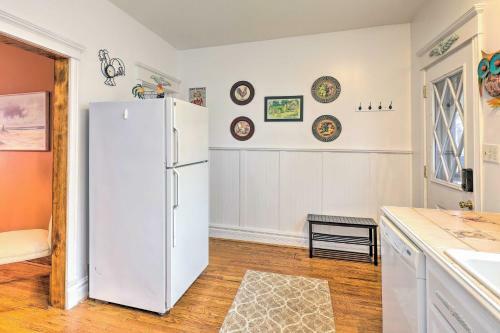 Apartamento Central Ludington Hub Blocks To Shops And Beach