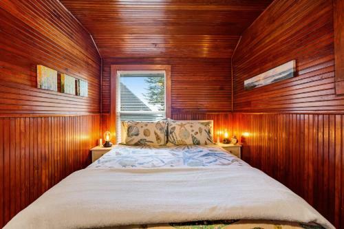 Diamond Sunset Hideaway