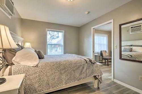 Centrally Located South Hill Apartment With Tv!