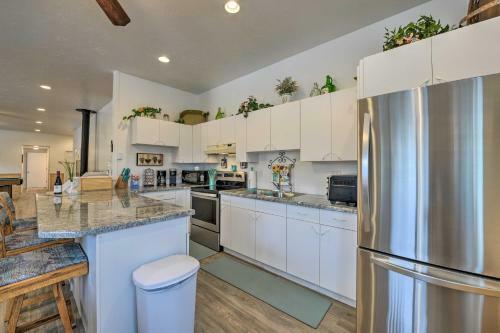 Stunning Star Valley Ranch Retreat On Golf Course!