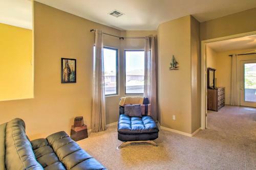 Gold Canyon Town Home With Community Amenities!