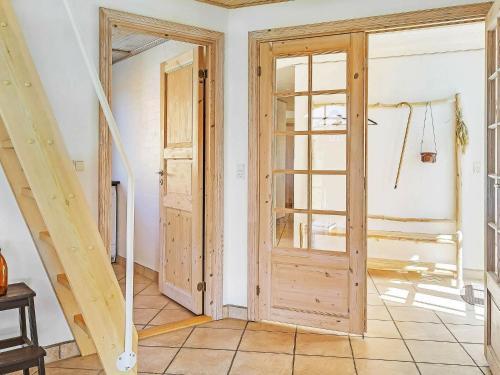 Four-bedroom Holiday Home In Bl�vand 52
