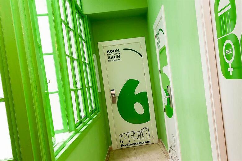 Feel Hostels City Center