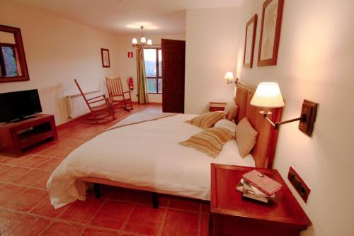 Hotel Casona De Navalmedio