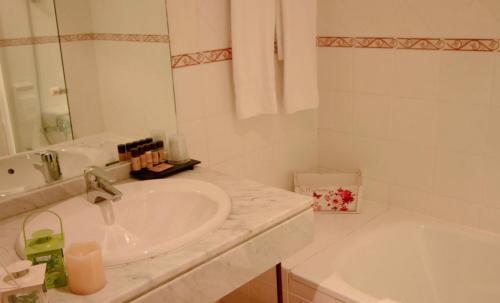 Hotel Casona De Navalmedio