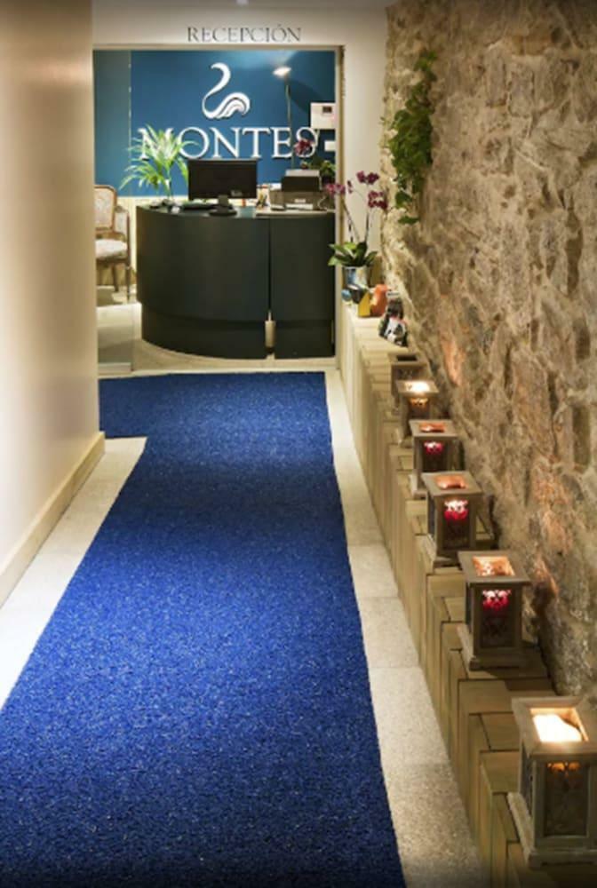 Hostal Montes Pensi�n Boutique