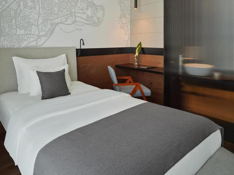 Hotel M�venpick Zagreb