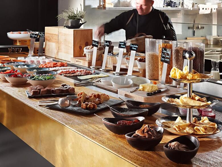 Hotel M�venpick Zagreb