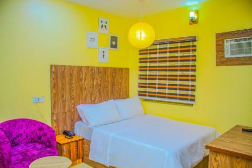 Hotel Ontario Suites