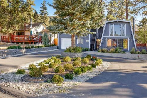 Mount Shasta Retreat #2073 By Big Bear Vacations